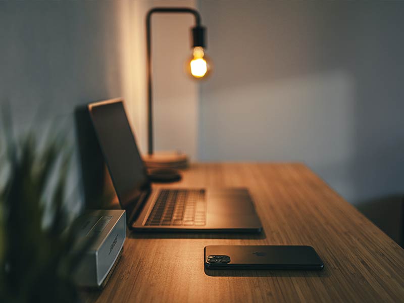 Tidy desk